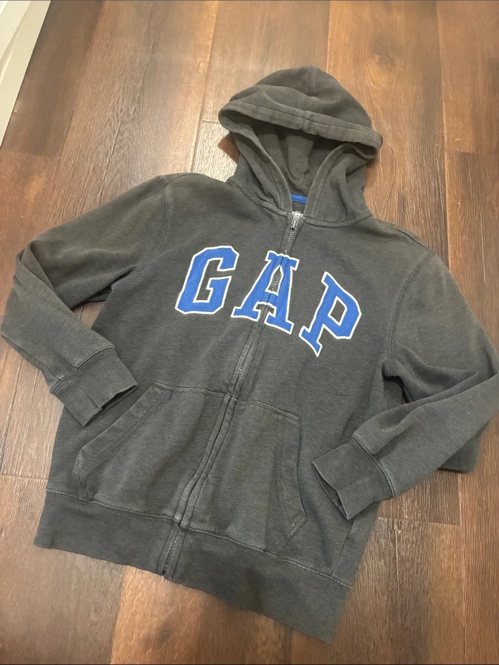 GAP Kids Gray Hoodie Sweater Blue Logo Zip Front Back to School Size L
